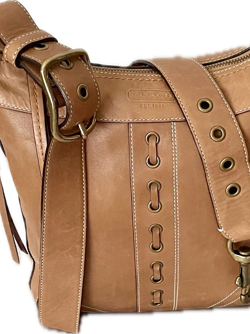 Coach Vintage Chelsea Laced Convertible Glovetanned Leather Bag